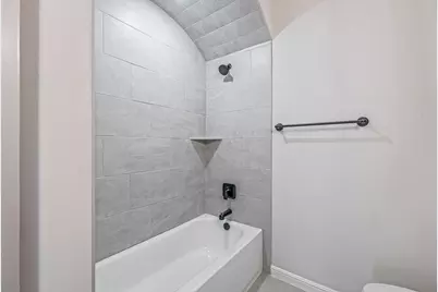 2160 Middlewood Circle, Granbury, TX 76049 - Photo 27