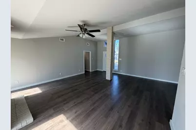 5206 Wind Rock Court, Arlington, TX 76017 - Photo 3