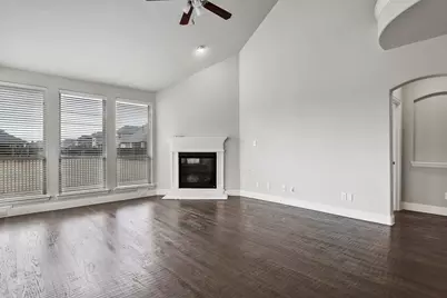 4333 Falcon Lane, Carrollton, TX 75010 - Photo 13