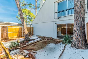 408 Hollyhill Ln, Denton, TX 76205 - Photo 25