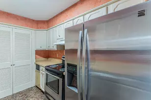 408 Hollyhill Ln, Denton, TX 76205 - Photo 11