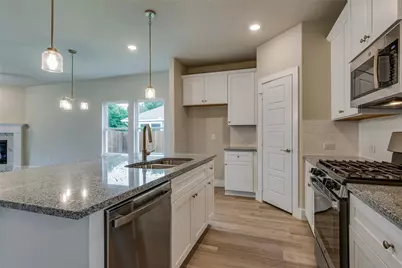 602 Kyle Drive, Tioga, TX 76271 - Photo 7