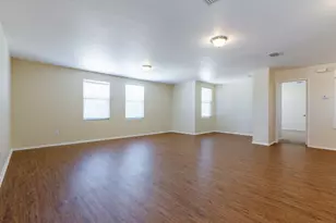 6104 St James Pl, Denton, TX 76210 - Photo 9