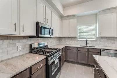 4519 San Jacinto Street #106, Dallas, TX 75204 - Photo 9