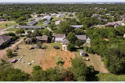 504 Jefferson Street, Hillsboro, TX 76645 - Photo 21
