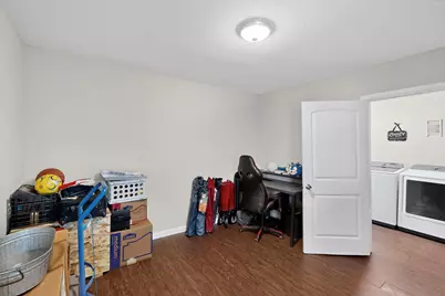 504 Jefferson Street, Hillsboro, TX 76645 - Photo 17