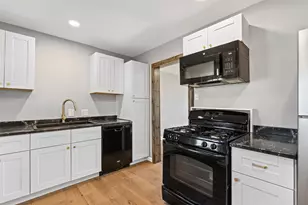 902 Turner St, Cleburne, TX 76033 - Photo 17