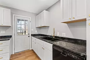 902 Turner St, Cleburne, TX 76033 - Photo 19