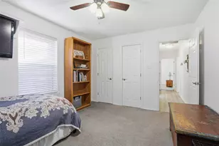 685 Cardinal Ridge Rd, Burleson, TX 76028 - Photo 27