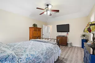 685 Cardinal Ridge Rd, Burleson, TX 76028 - Photo 19
