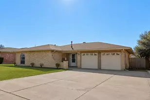 2106 Avalon Ln, Arlington, TX 76014 - Photo 31