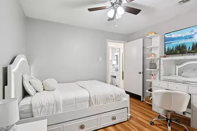 2106 Avalon Lane, Arlington, TX 76014 - Photo 19