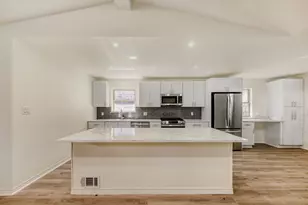 13123 Roaring Springs Ln, Dallas, TX 75240 - Photo 9