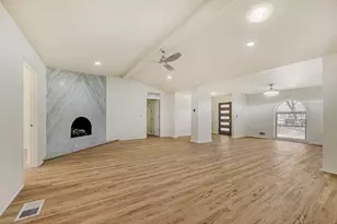 13123 Roaring Springs Ln, Dallas, TX 75240 - Photo 7