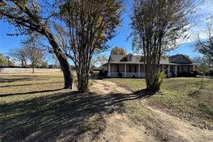 3916 Shepherd, Balch Springs, TX 75180 - Photo 5