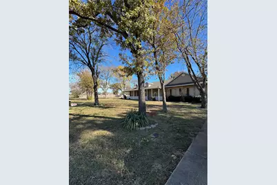 3916 Shepherd, Balch Springs, TX 75180 - Photo 3