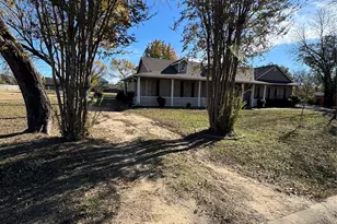 3916 Shepherd, Balch Springs, TX 75180 - Photo 7