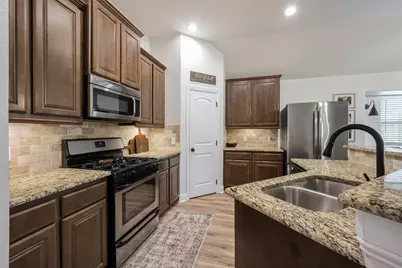 908 Bald Cypress Drive, Fate, TX 75087 - Photo 11