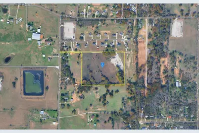 860 McVoid Road, Springtown, TX 76082 - Photo 1