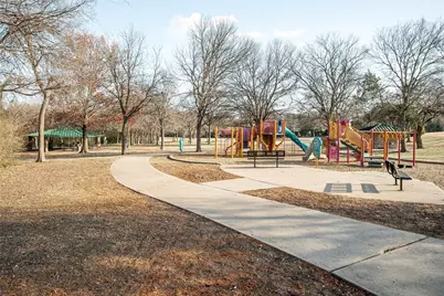 2676 Carnation Drive, Richardson, TX 75082 - Photo 29