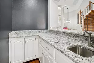 2676 Carnation Dr, Richardson, TX 75082 - Photo 11