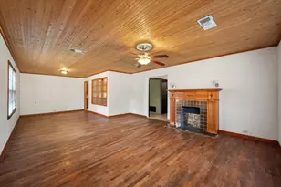 308 N 4th St, Wortham, TX 76693 - Photo 7