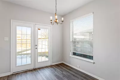 6900 Columbia Falls Drive, McKinney, TX 75070 - Photo 9