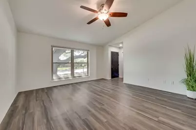 13737 Flagstone Lane, Dallas, TX 75240 - Photo 7