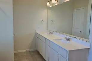 817 Holbrook Rd, Springtown, TX 76082 - Photo 15