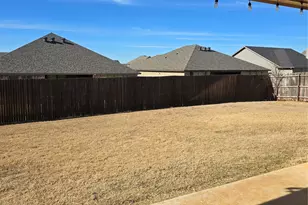 817 Holbrook Rd, Springtown, TX 76082 - Photo 19