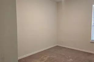 817 Holbrook Rd, Springtown, TX 76082 - Photo 11