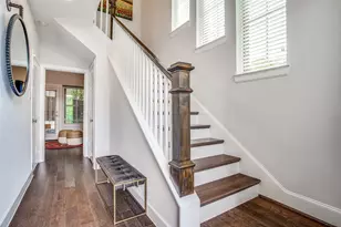 1976 Kessler Heights Ln, Dallas, TX 75208 - Photo 3