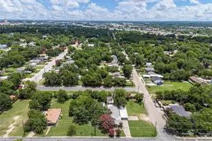 1320 S 26th St, Waco, TX 76706 - Photo 17