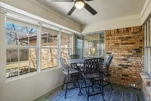 1662 Watson Rd, Fort Worth, TX 76103 - Photo 29