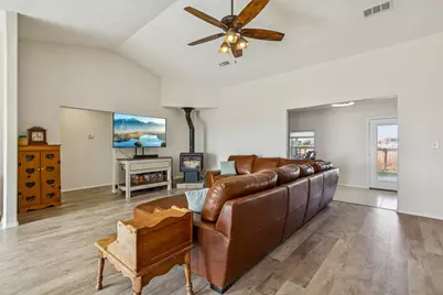 317 Illinois Street, New Fairview, TX 76078 - Photo 5