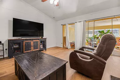 5005 Heather Glen Drive, Garland, TX 75043 - Photo 7