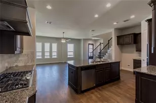 2545 Gramercy Park Dr, Flower Mound, TX 75028 - Photo 11