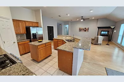 7529 Whitestone Ranch Road, Benbrook, TX 76126 - Photo 9