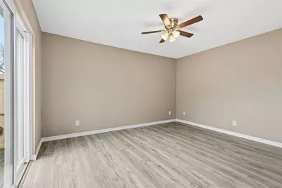 1805 W Spring Creek Parkway #EE2, Plano, TX 75023 - Photo 7