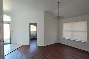 825 Stafford Station Dr, Saginaw, TX 76131 - Photo 3