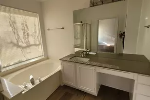 825 Stafford Station Dr, Saginaw, TX 76131 - Photo 13