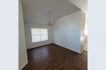 825 Stafford Station Drive, Saginaw, TX 76131 - Photo 5