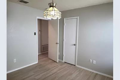 729 Santa Rosa Drive, Fort Worth, TX 76052 - Photo 5