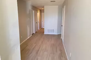 729 Santa Rosa Dr, Fort Worth, TX 76052 - Photo 3