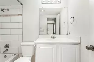 2002 N Fitzhugh Ave, Dallas, TX 75204 - Photo 17