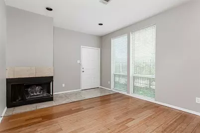 2002 N Fitzhugh Avenue #1, Dallas, TX 75204 - Photo 13