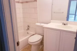 2002 N Fitzhugh Ave, Dallas, TX 75204 - Photo 7