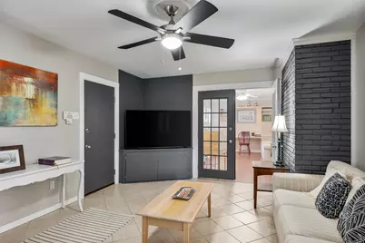 2609 Ramblewood Drive, Carrollton, TX 75006 - Photo 13