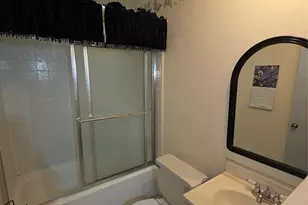 1405 Carnation Dr, Lewisville, TX 75067 - Photo 9