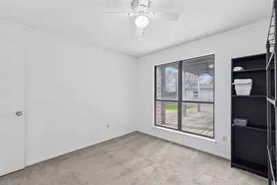 2903 Hunters Point Lane, Carrollton, TX 75007 - Photo 11